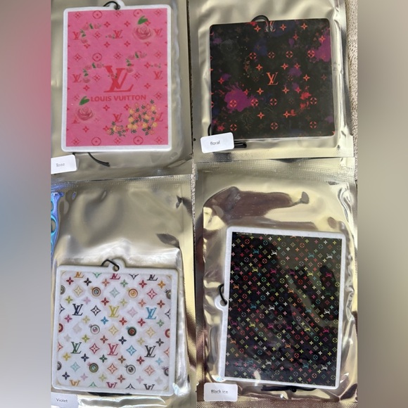 4 Beautiful Louis Vuitton Scented Air Fresheners, NWOT! - Picture 1 of 6